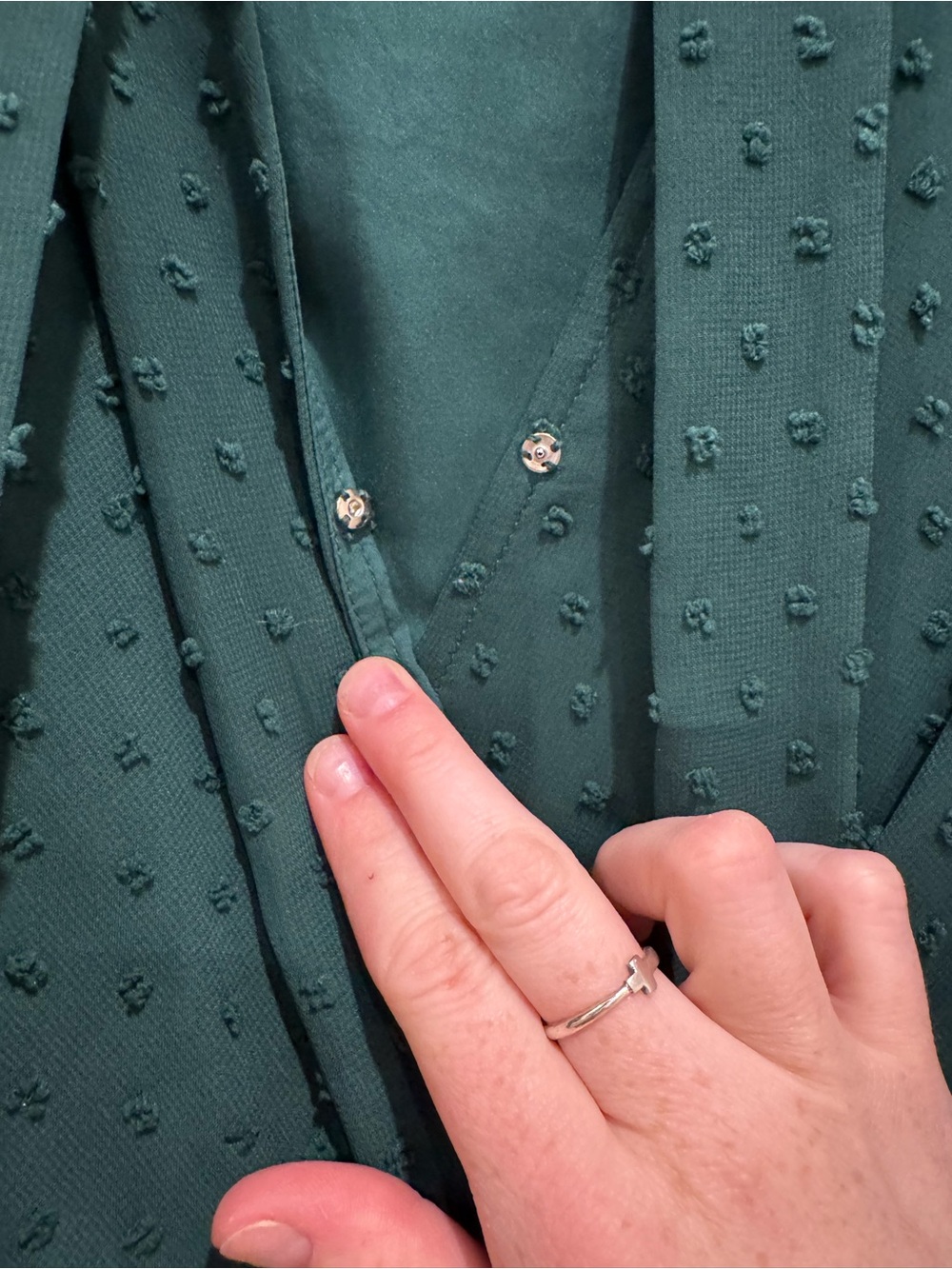 Green Textured Flutter-Sleeve Midi Dress - Picture 5 of 5